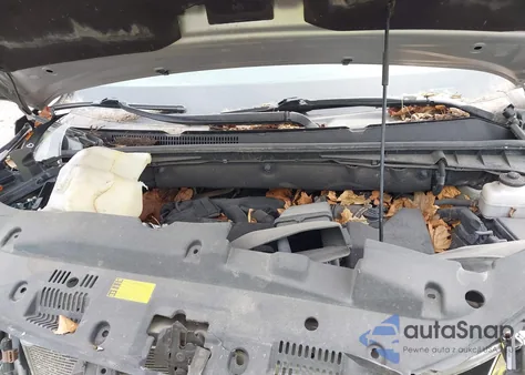 2018 Toyota Highlander Se из США, поврежденный, VIN 5TDJZRFH3JS903348